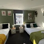 City Centre Location! For Business And Leisure! 5/6 Guests